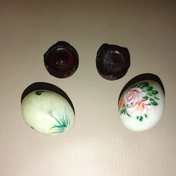 Mable Green Hand Painted Decorative Eggs With Floral Birds Design On Wooden Stan - Picture 9 of 14